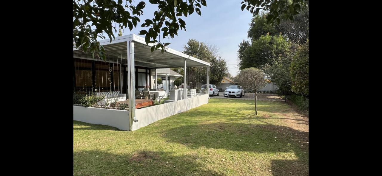 Le'Ciara Luxury Guest House Johannesburg Zewnętrze zdjęcie